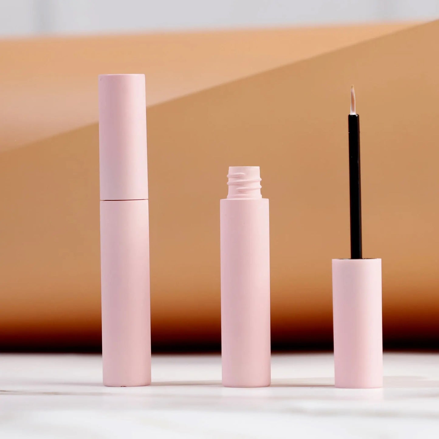 WOF Lash Glue Vegan Eyelash Glue WOF Kollection