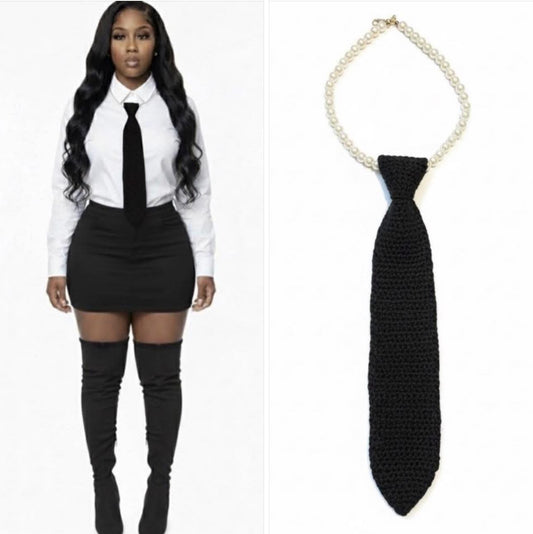 Crochet & Pearl Tie Necklace